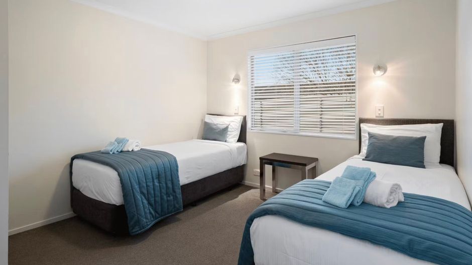Aveda Motor Lodge Room