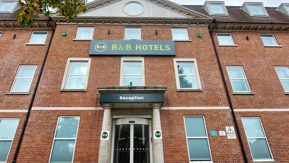 B&B Hotel London Heathrow Exterior