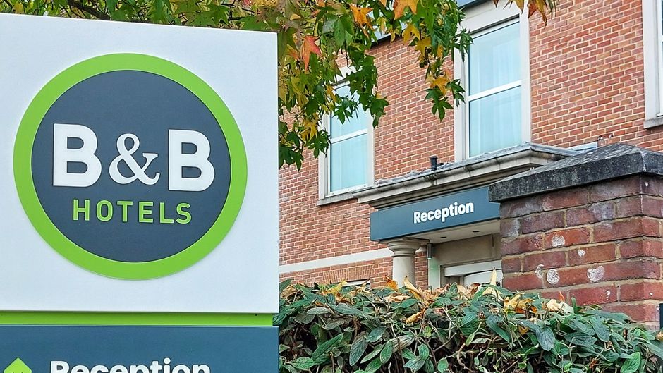 B&B Hotel London Heathrow Exterior