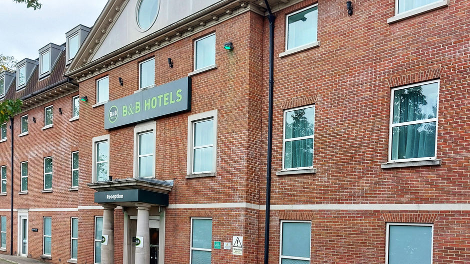 B&B Hotel London Heathrow Exterior