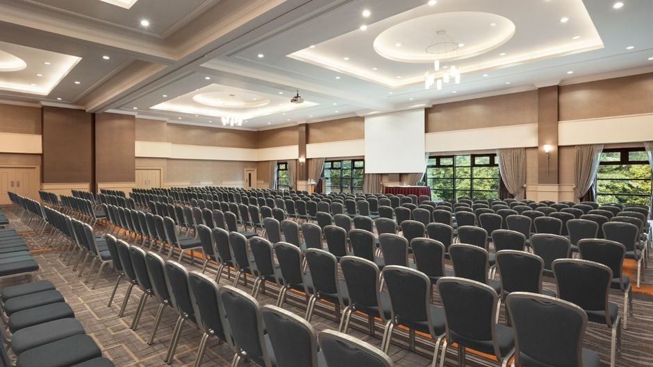 Crowne Plaza Belfast Ballroom