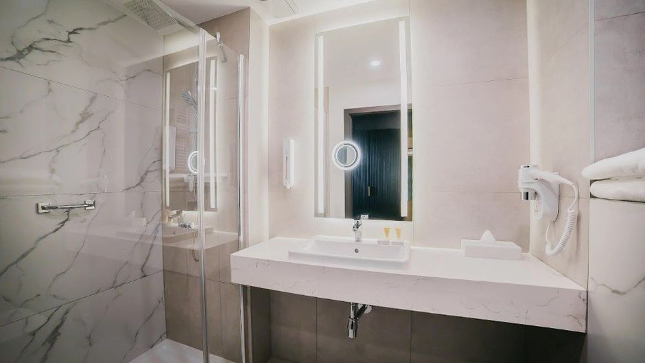 B&B HOTEL Warsaw East Room