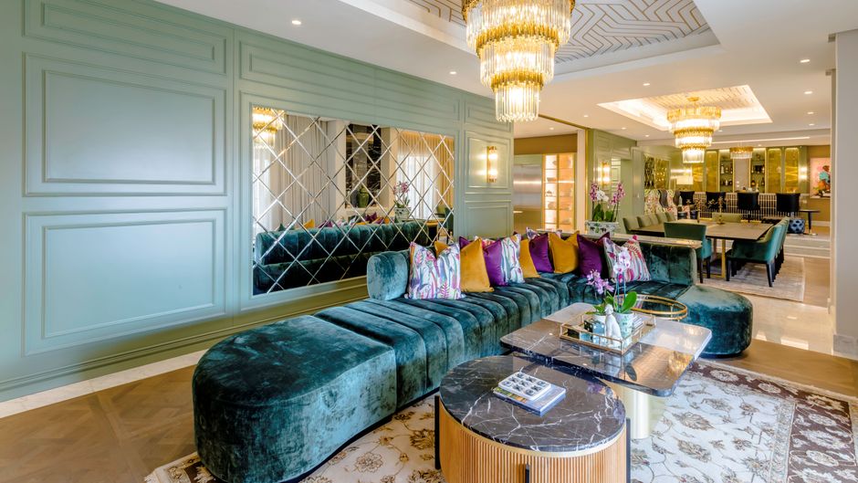 Steyn City Hotel by Saxon Room