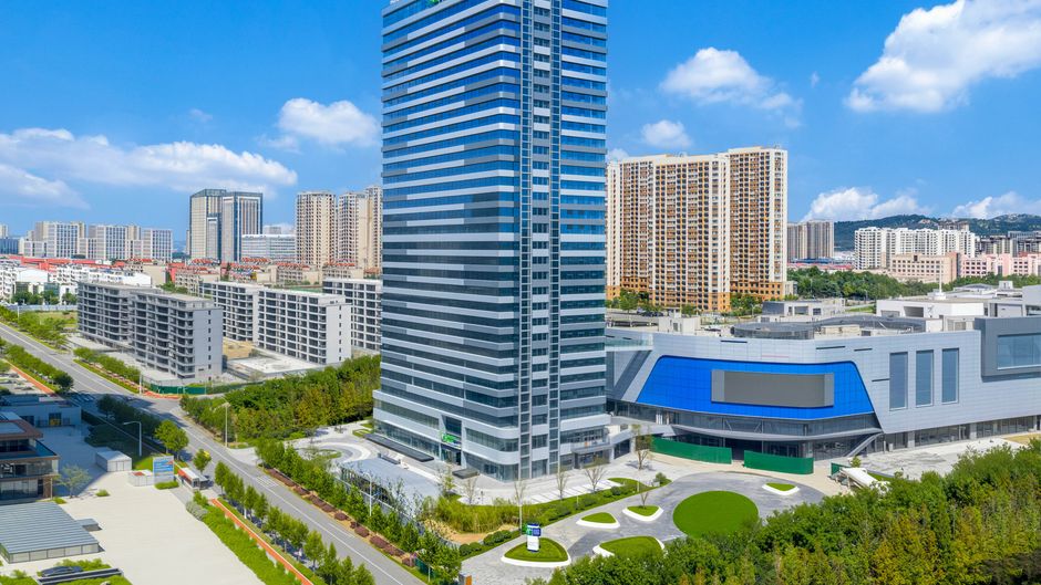 Holiday Inn Exp Oriental Colorful City Exterior