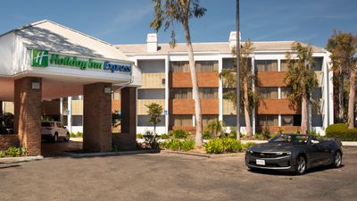 Holiday Inn Express Port Hueneme