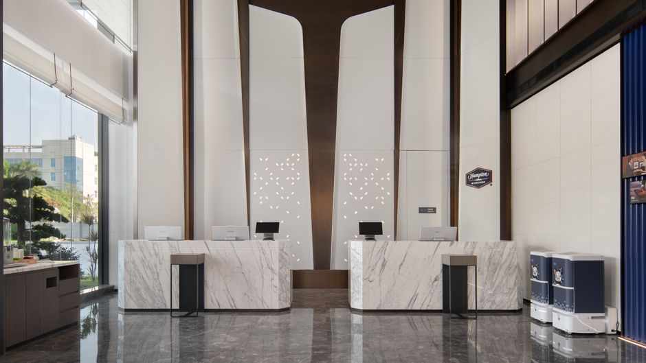 Hampton Guangzhou Baiyun Airport Lobby