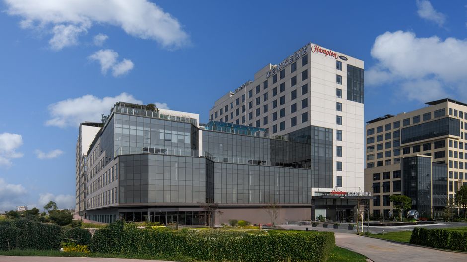 Hampton Guangzhou Baiyun Airport Exterior