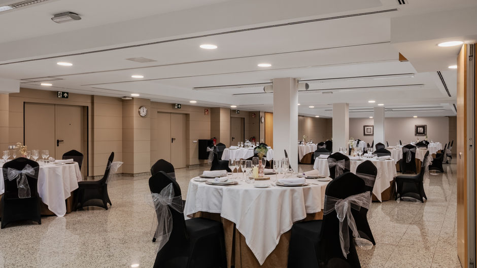 Crowne Plaza Hotel Madrid Airport Ballroom