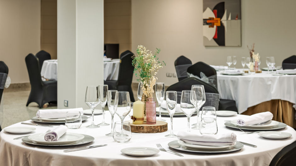 Crowne Plaza Hotel Madrid Airport Ballroom