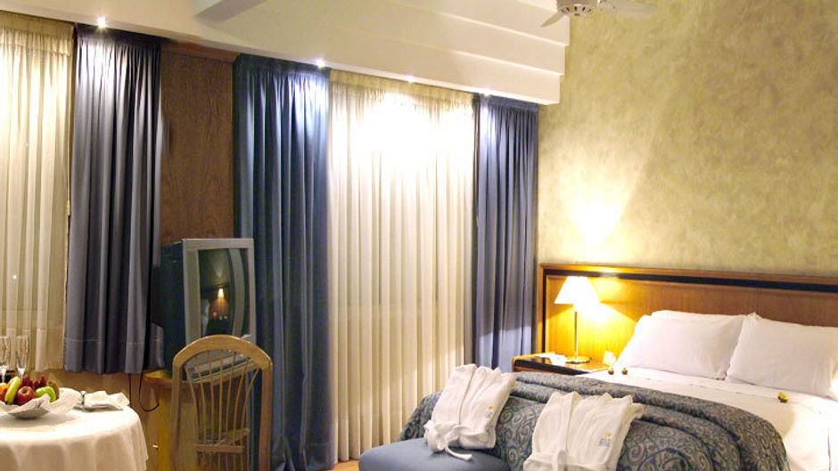 Hotel Riviera Room