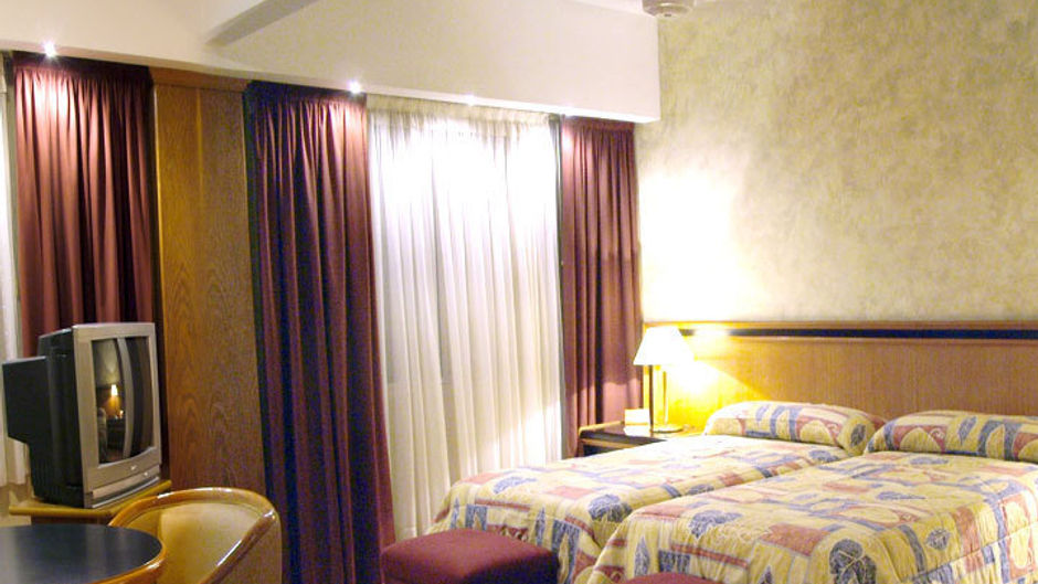 Hotel Riviera Room