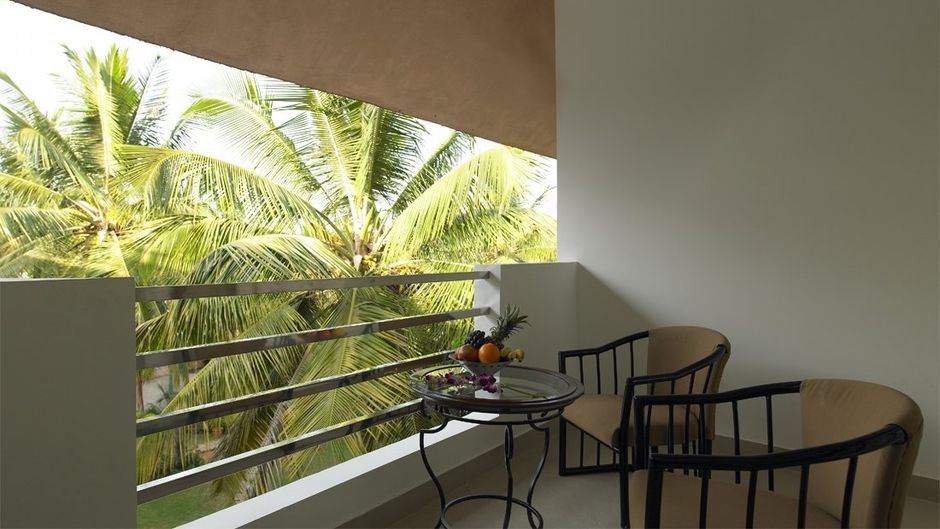 Royal Orchid Resort & Convention Centre Room