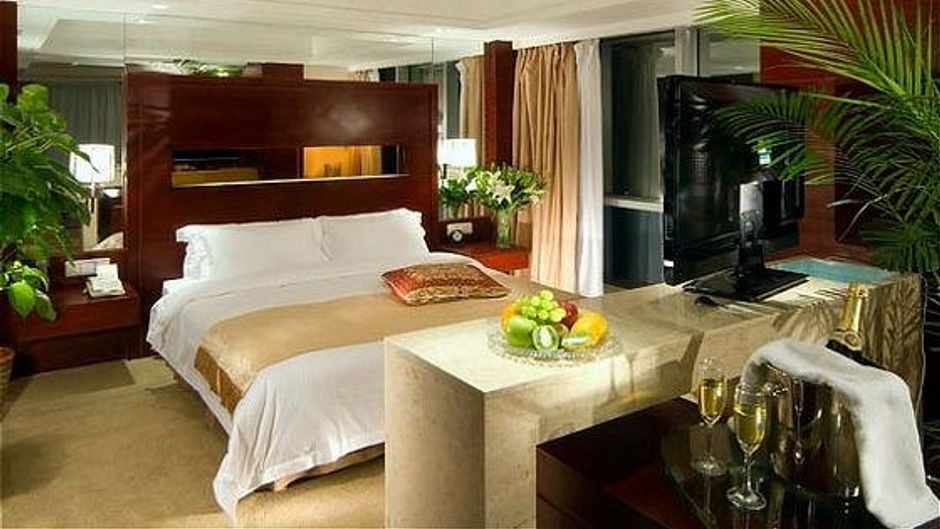 Zhonghao Grand Hotel Suite