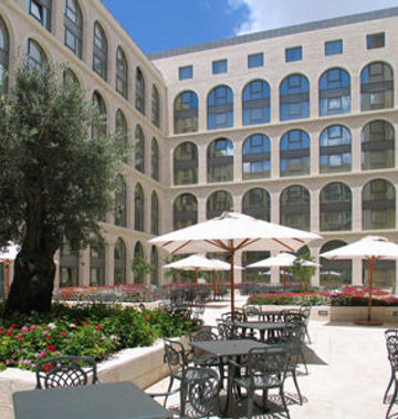 Grand Court Hotel