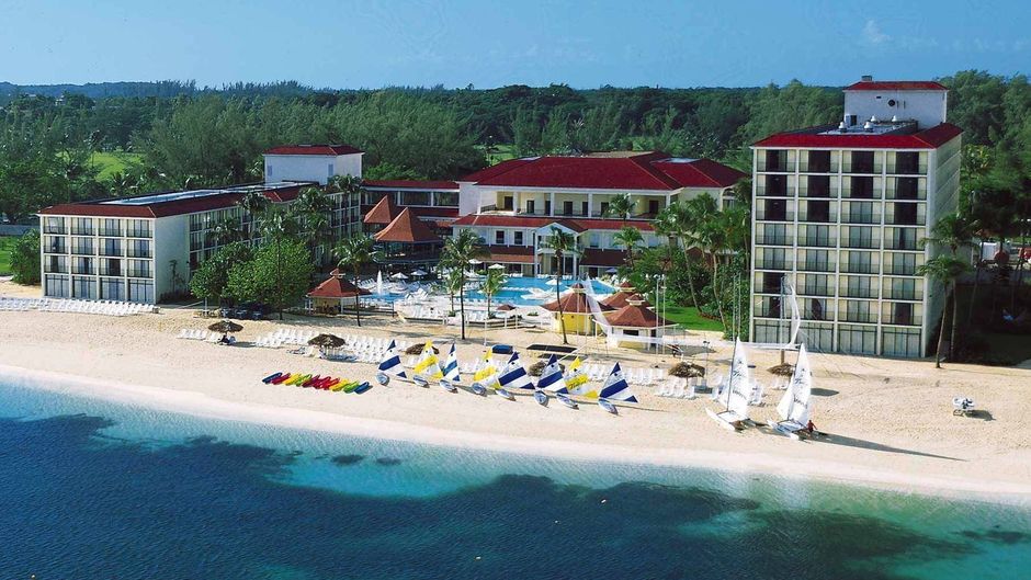 Breezes Resort & Spa Bahamas Exterior