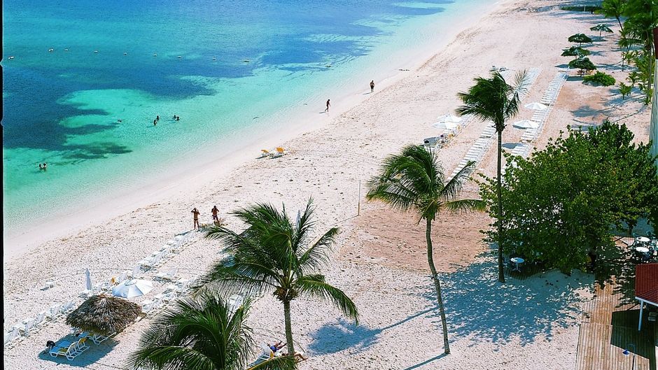 Breezes Resort & Spa Bahamas Beach