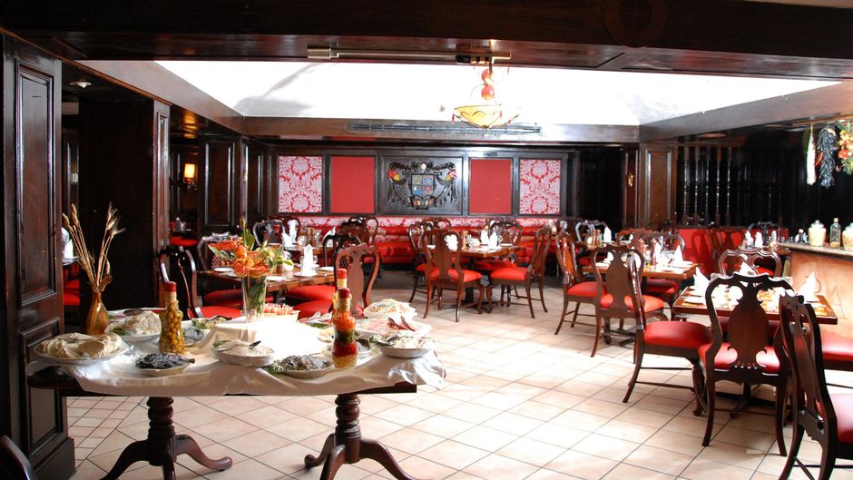 Breezes Resort & Spa Bahamas Restaurant
