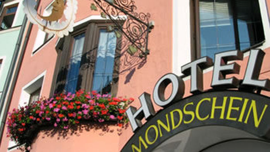 Hotel Mondschein Exterior