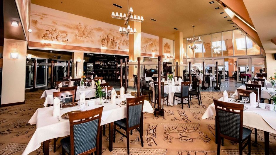 Hotel Piramida Restaurant