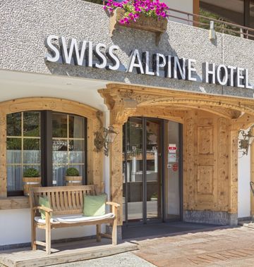 Swiss Alpine Hotel Allalin