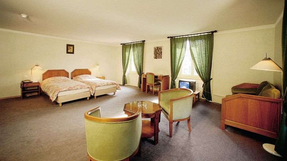 Hotel de l'Aigle Room