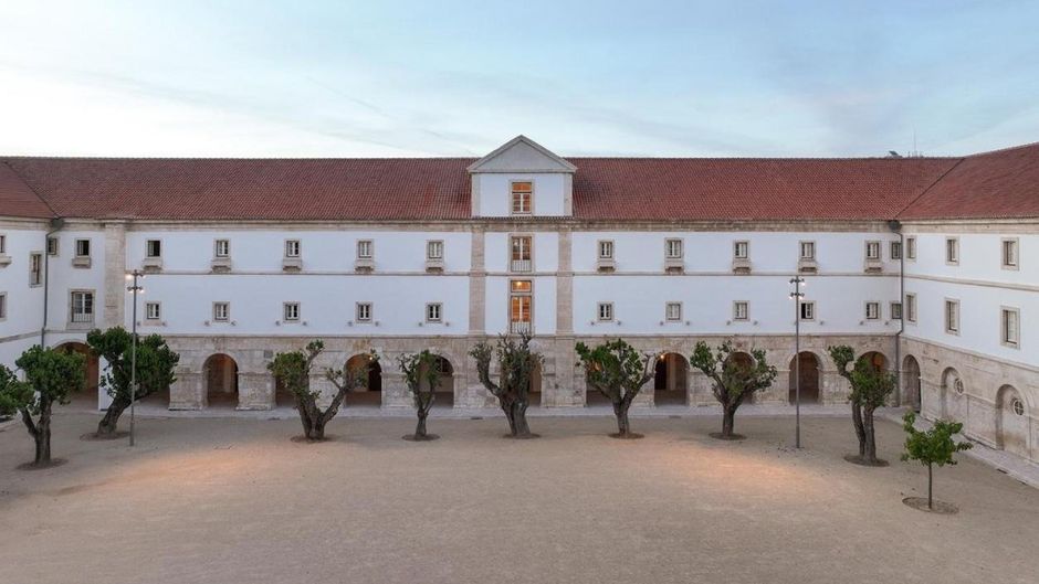 Montebelo Mosteiro de Alcobaca Exterior