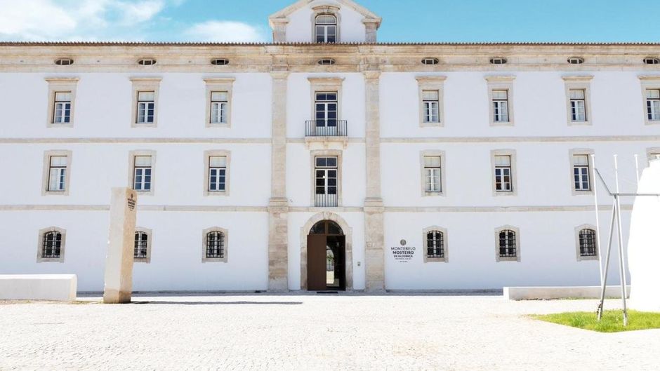 Montebelo Mosteiro de Alcobaca Exterior
