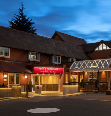 Fairlawns Hotel & Spa