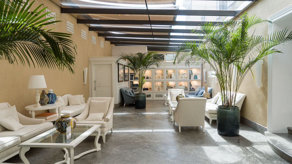 Hotel Villa Athena Lobby