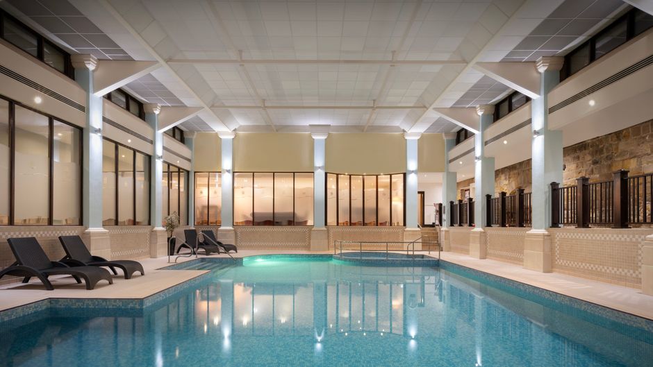 Delta Hotels Breadsall Priory Country Cl Pool