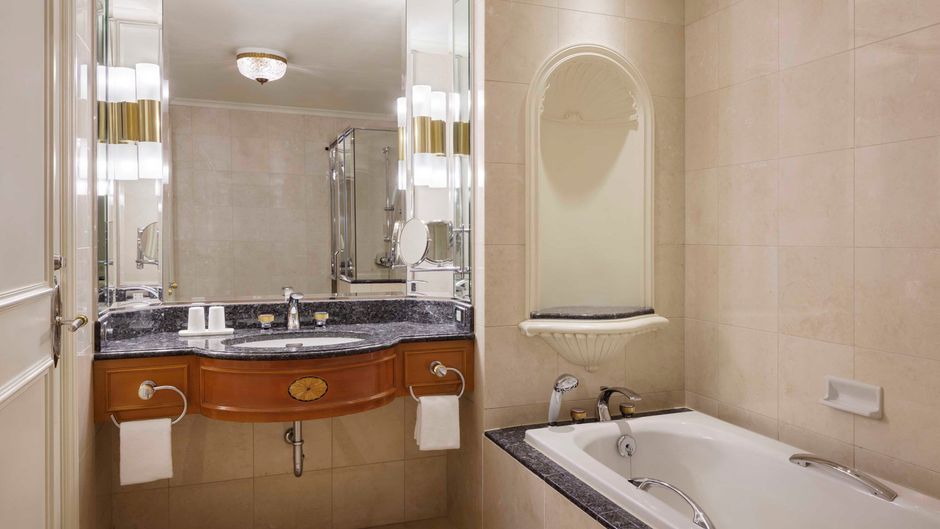 Nagoya Marriott Associa Hotel Room