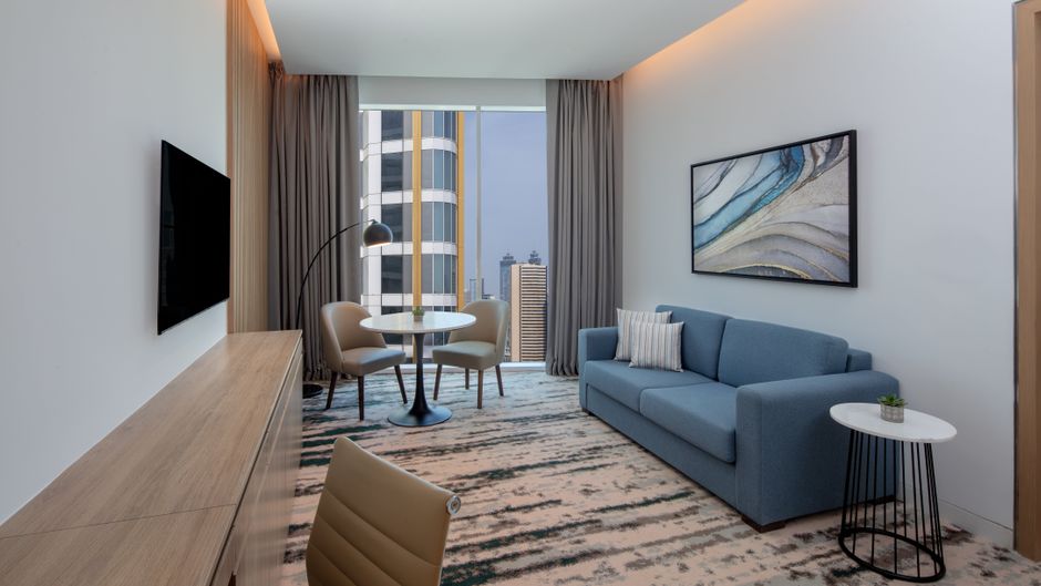 Holiday Inn Dubai Business Bay Suite