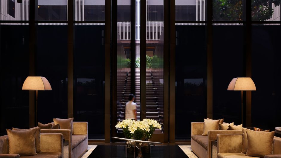 Roseate House New Delhi Lobby