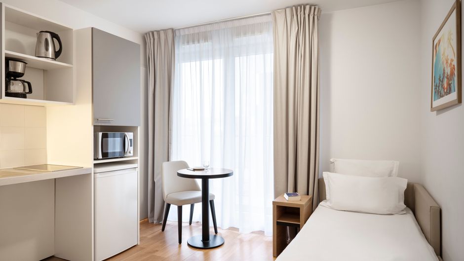 Sejours and Affaires Aparthotel Paris Room