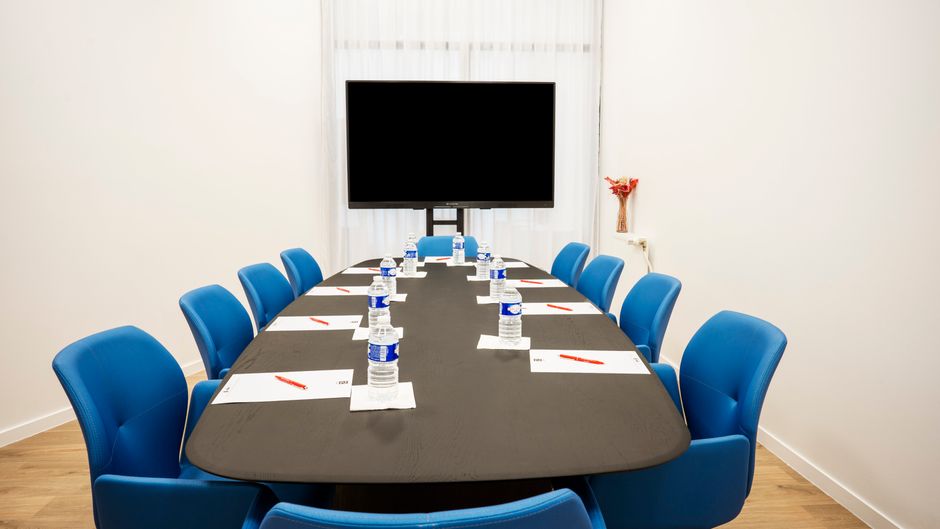 Sejours and Affaires Aparthotel Paris Meeting