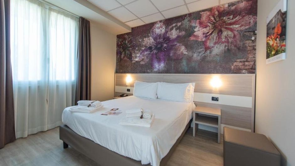 Best Quality Hotel La Darsena Room