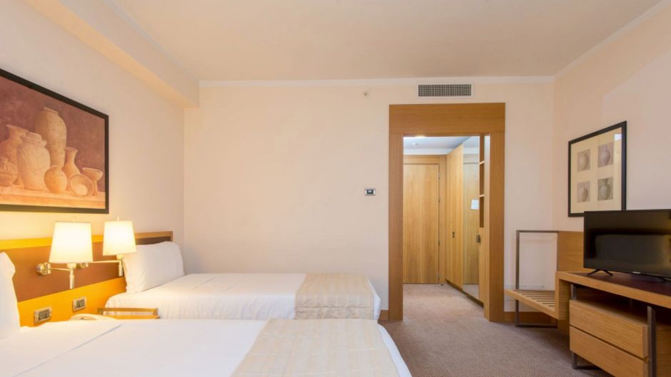 Hotel Plaza Caserta Room
