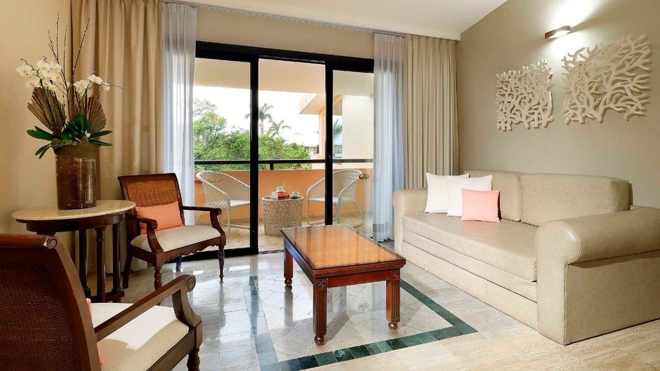 Grand Palladium White Sand Resort & Spa Suite