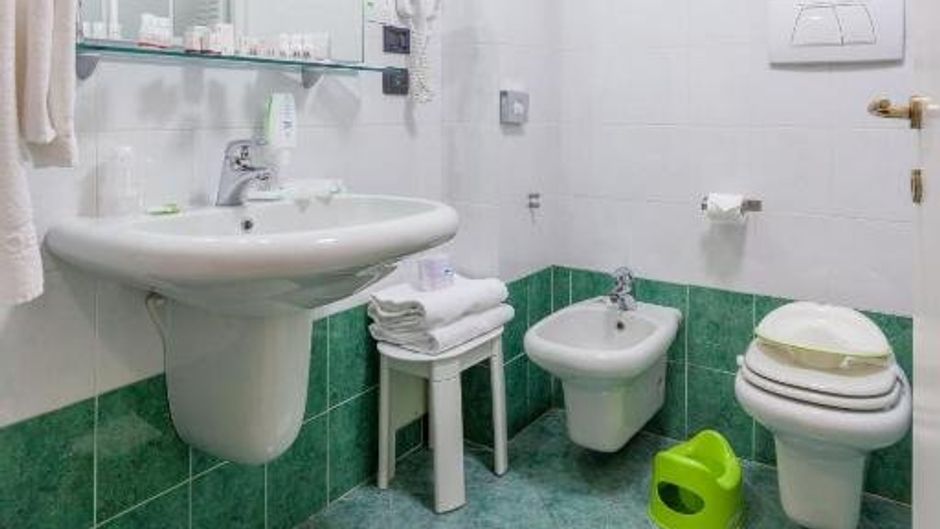 Green Class Candiolo Hotel Room