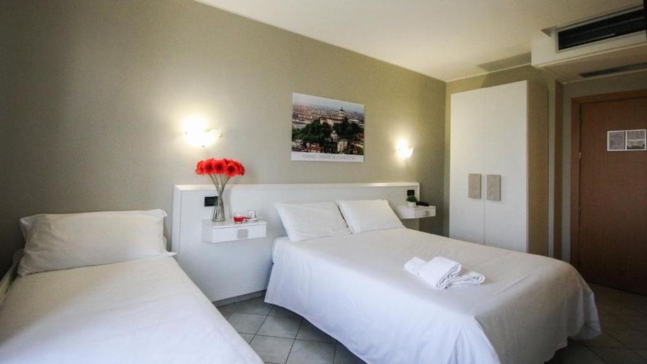 Green Class Candiolo Hotel Room