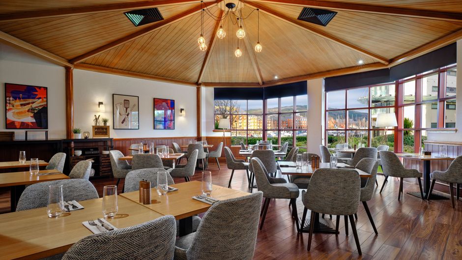 Delta Hotels by Marriott Swansea Restaurant