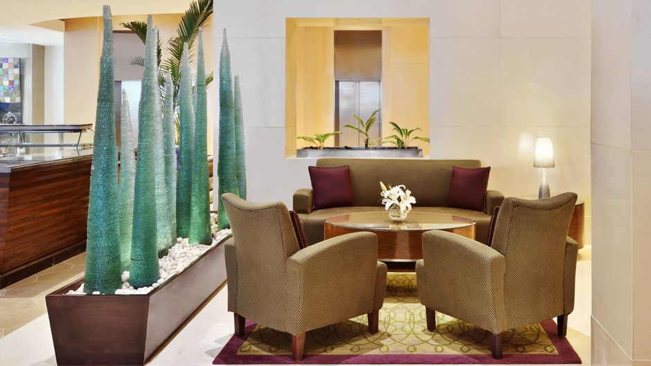 Courtyard by Marriott Chennai Lobby