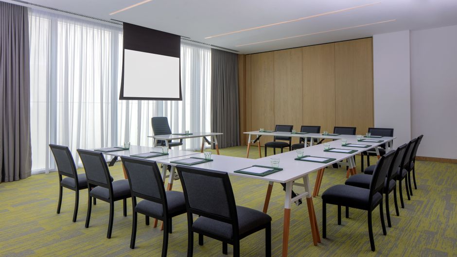 Holiday Inn Dubai Business Bay Meeting