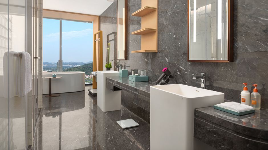 Crowne Plaza Jiangmen Binjiang Suite