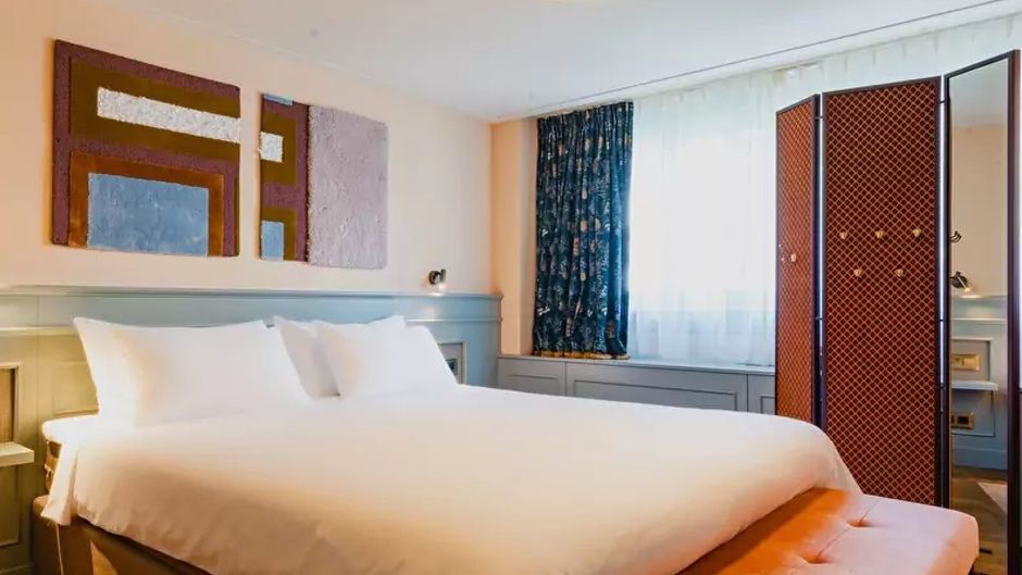 Hotel Mercier Room