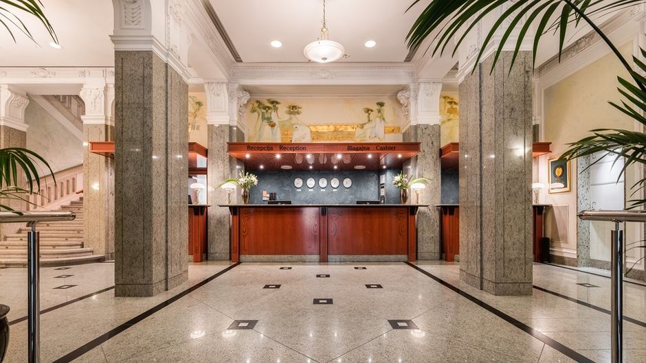 Grand Hotel Union Lobby