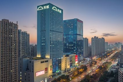 Holiday Inn Exp Development Zo