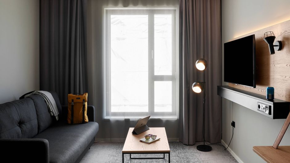Moxy Milton Keynes Room