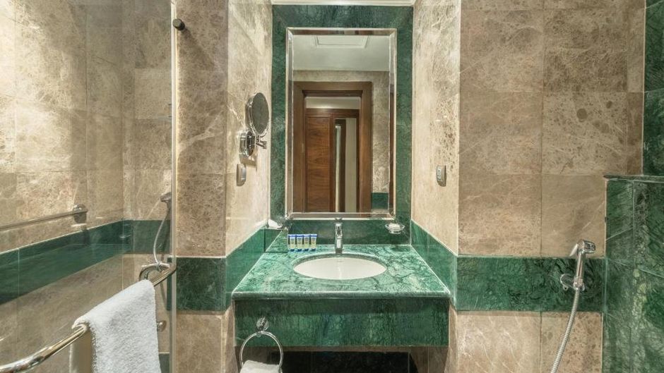 Copthorne Makkah Al Naseem Room