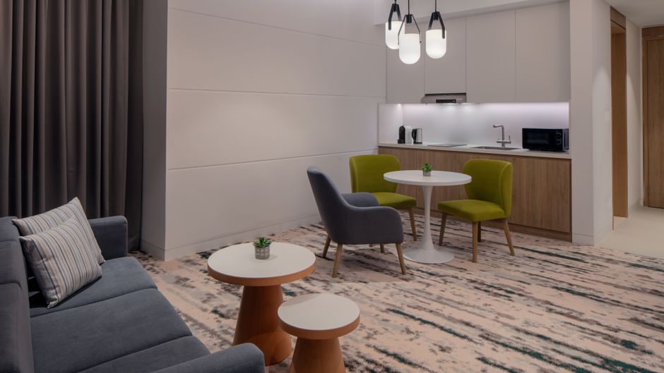 Holiday Inn Dubai Business Bay Suite